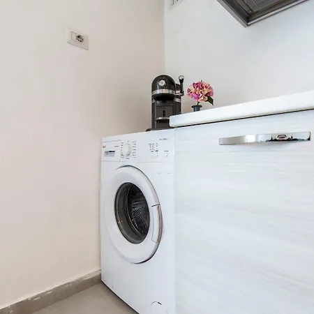 Trilocale Noverasco Ieo 1 Apartment *