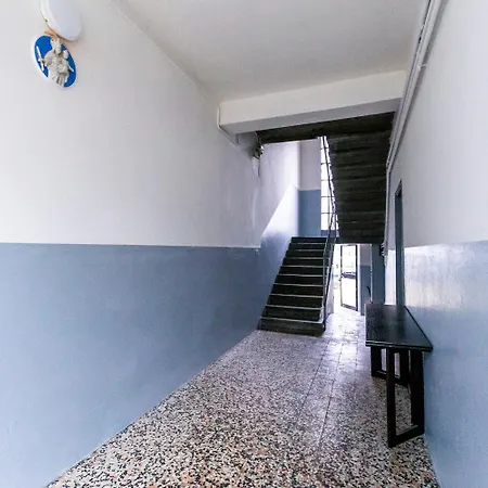 Apartment Trilocale Noverasco Ieo 1 *